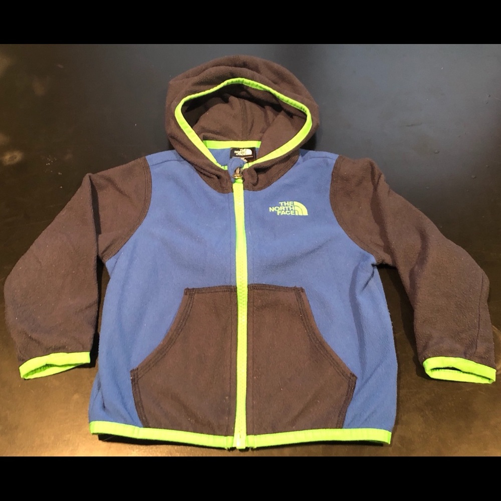 12-18 months North Face Light Weight Jacket. Good condition.  Smoke free home